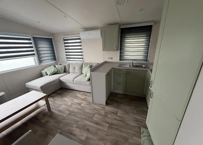 Mobile With Garden And Terrace 4 2 Chalet *