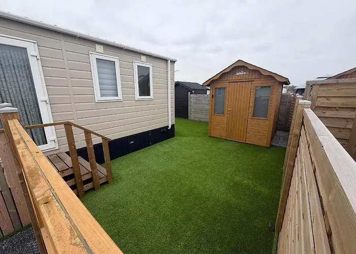 Chalet Mobile With Garden And Terrace 4 2 Blankenberge
